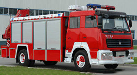 東風多利卡水罐消防車火爆銷售中