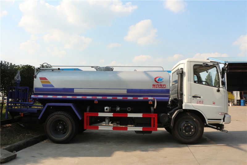 東風(fēng)嘉運(yùn)10噸灑水車正側(cè)面圖 東風(fēng)嘉運(yùn)10噸灑水車正側(cè)面圖