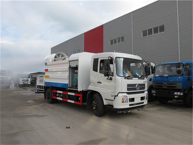東風天錦12方抑塵車80米霧炮車（方罐）