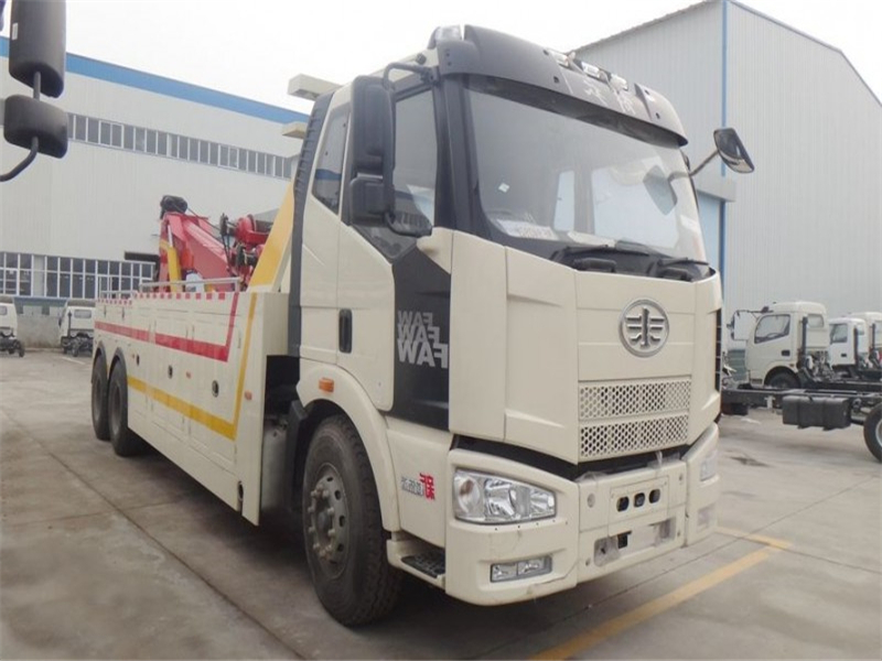 解放50噸重型清障車