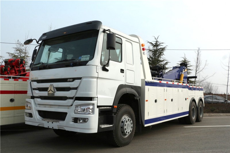 重汽后八輪一拖一清障車 前側(cè)圖