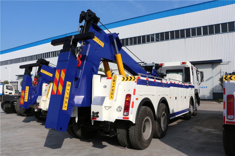 重汽豪沃前四后八一托一清障車 后側(cè)圖 重汽豪沃前四后八一托一清障車 后側(cè)圖