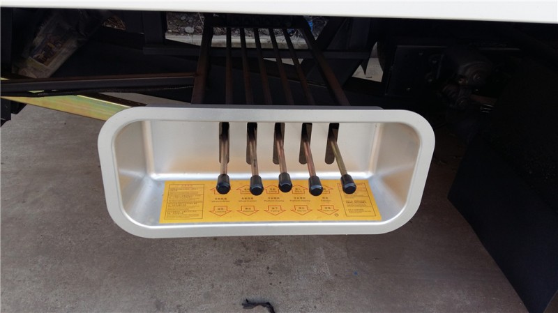 東風大多利卡一拖二清障車 部位細節圖