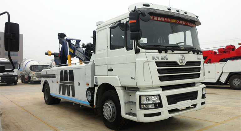 陜汽單橋托吊聯體清障車 前側圖 陜汽單橋托吊聯體清障車 前側圖