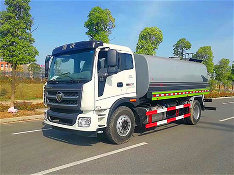 福田瑞沃15噸灑水車2.jpg